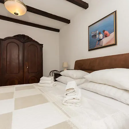 Heritage Palace Listun Makarska Exterior photo