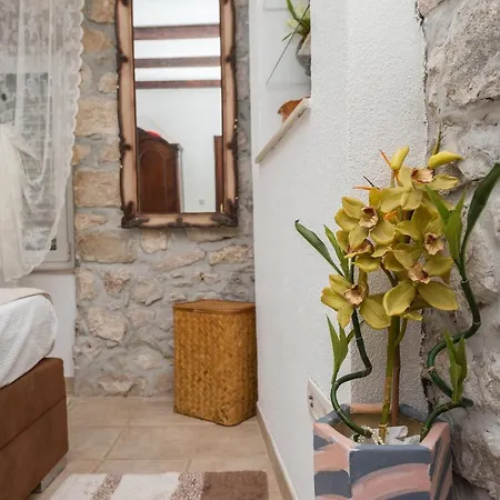 Heritage Palace Listun Makarska Exterior photo