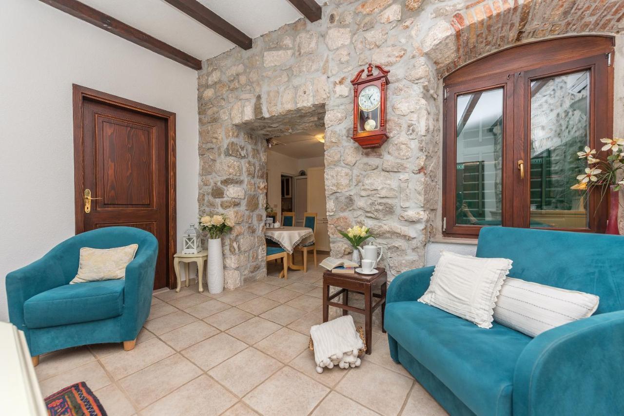 Heritage Palace Listun Apartment