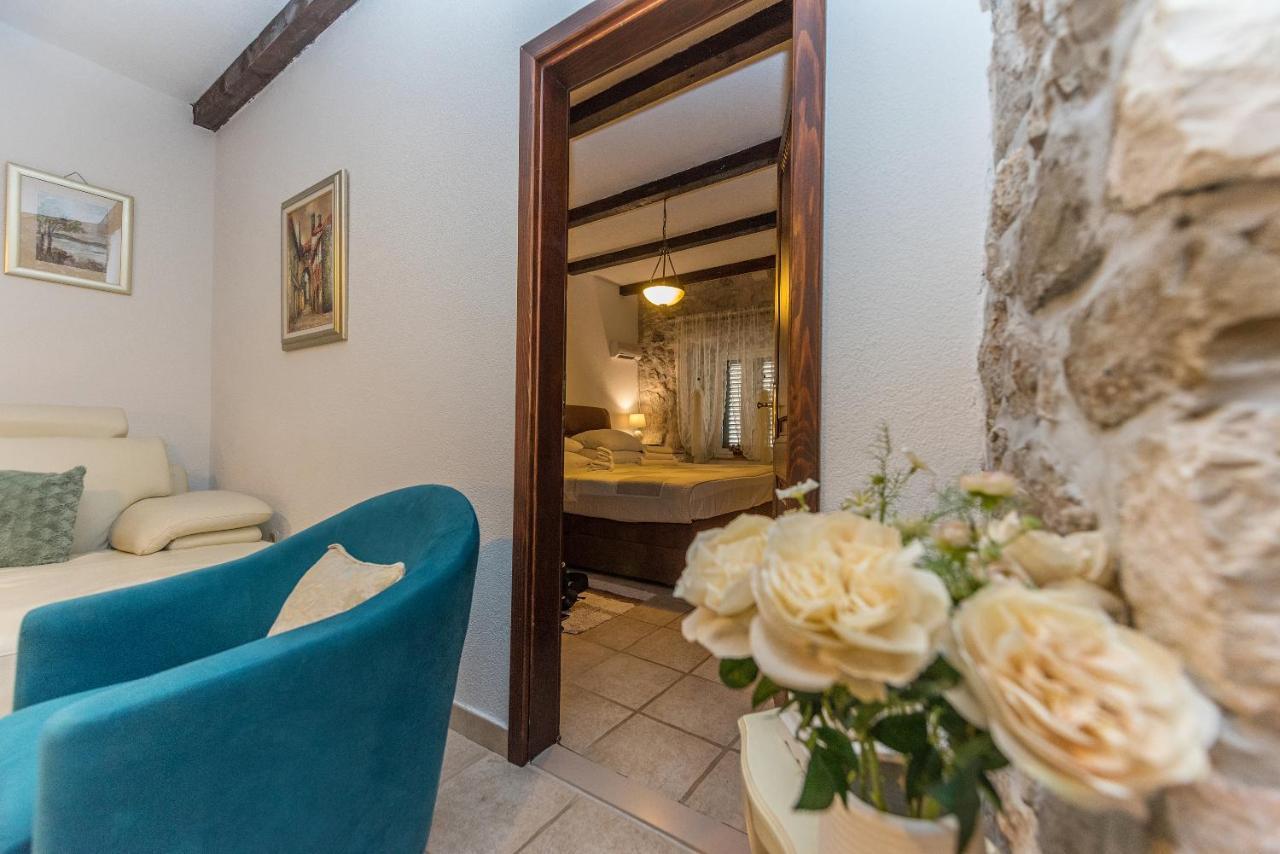 Heritage Palace Listun Apartment *