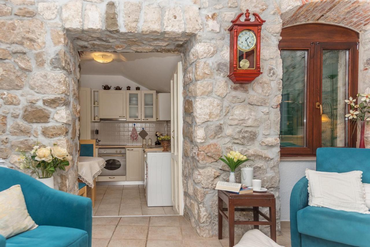 Heritage Palace Listun Apartment Makarska